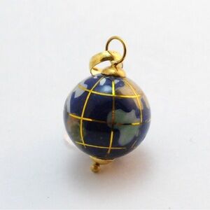 Vintage 18k inlay gold and lapis globe pendant